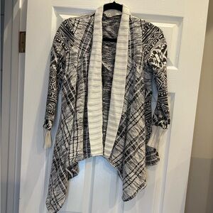 Anthropologie Chic Black and White Patterned Cardigan